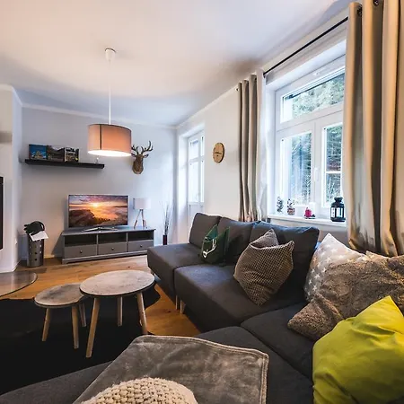 Ahornallee - Erzgebirge *